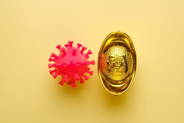 Come Arredare l'Ingresso Secondo Il Feng Shui 1 Scegli colori neutri e organizza lo spazio in modo armonioso secondo il Feng Shui per arredare l'ingresso