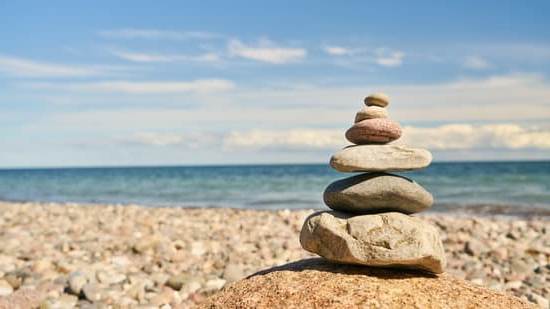 Armadio a Specchio Feng Shui 1 Rifletti l'energia positiva con un armadio a specchio feng shui per un ambiente armonioso