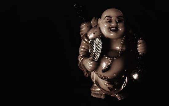 Posiziona il letto in direzione della testiera verso nord-est, seguendo i principi del Feng Shui letto