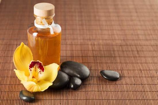 Budda Con Feng Shui 1 Porta la serenità di Budda con Feng Shui nella tua casa per un ambiente equilibrato e armonioso