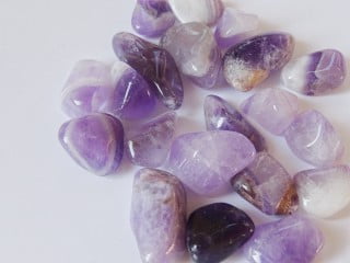 Utilizzare i colori del Feng Shui per decorare il NordEst e favorire l'armonia