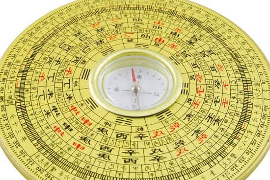 Utilizza tonalità morbide e rilassanti per favorire il sonno e l'equilibrio energetico della camera letto secondo il Feng Shui