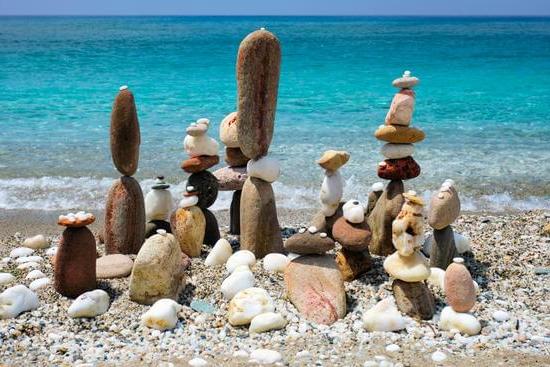 Aziende Che Cercano Collaboratori Feng Shui 1 Scopri come le aziende che cercano collaboratori feng shui possono migliorare l'equilibrio e l'energia negli spazi di lavoro