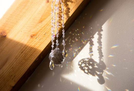 Disposizione Feng Shui 1 Organizza gli spazi seguendo i principi della disposizione Feng Shui per un ambiente armonioso