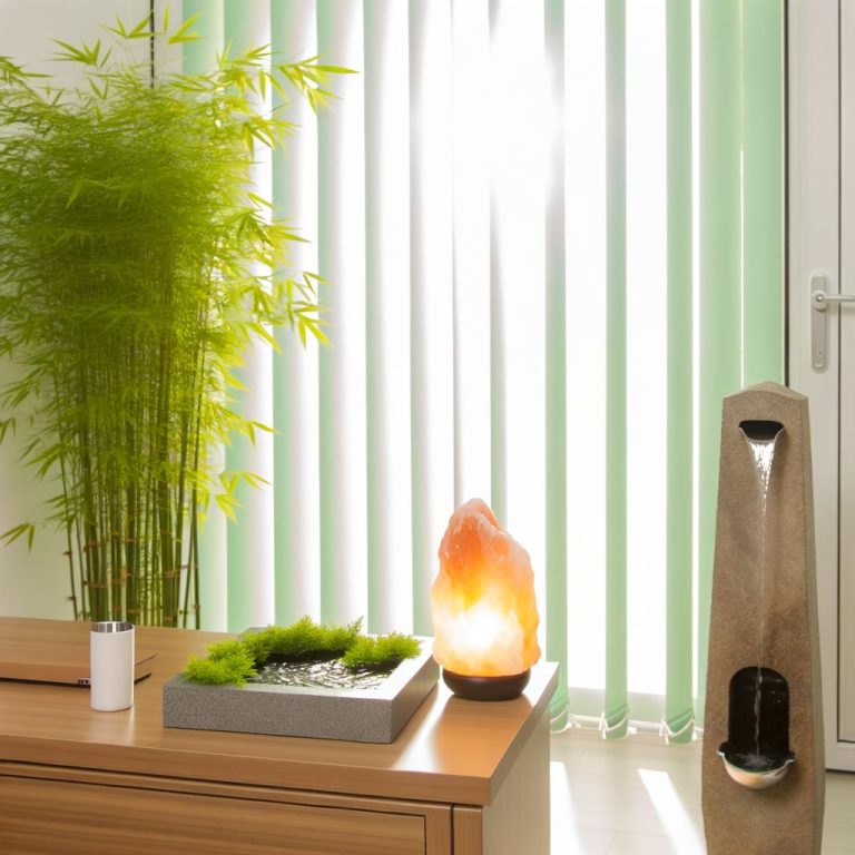 Organizza le immagini dietro la scrivania seguendo i principi del Feng Shui